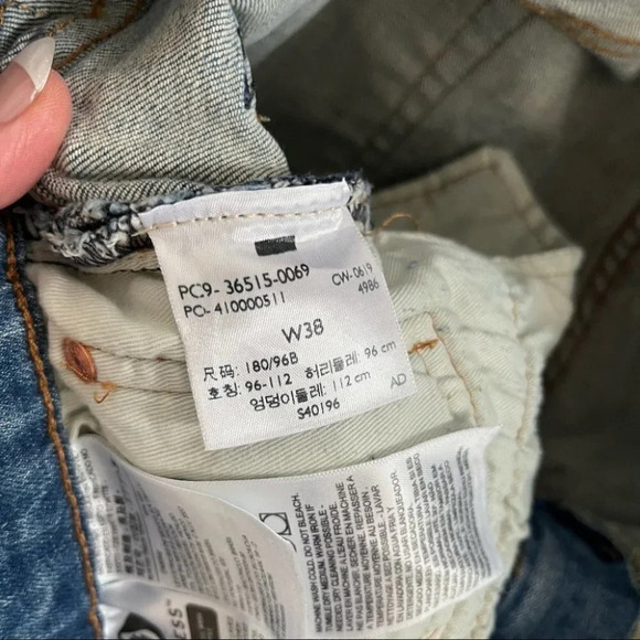 Levi’s slim 511 cut  off denim shorts size 38 - Picture 4 of 6